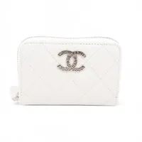 シャネル マトラッセ キャビアスキン コインケース ホワイト シルバー金具 ランダムシリアル