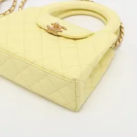 G*フ様 再出品！付属品付CHANEL yellow2wayバッグ Chanel Matelasse Leather 2 Way Handbag Yellow Gold Metal Fittings