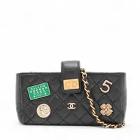 シャネル 2.55 ヴィンテージカーフ チェーンショルダーバッグ アイコン ブラック ゴールド金具 22番台