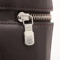 ヴィトン モノグラムグラセ レイ M46550 ダークブラウン ポーチ
