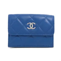 CHANEL マトラッセ　ラムスキン　折り財布 シャネル マトラッセ ラムスキン コンパクトウォレット ブルー