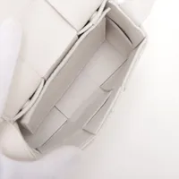 ボッテガヴェネタ マキシイントレチャート キャンディ カセット レザー