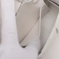 ボッテガヴェネタ マキシイントレチャート キャンディ カセット レザー