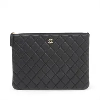 CHANEL　シャネル　マトラッセ　キャビアスキン　クラッチバッグ　ブラック シャネル マトラッセ キャビアスキン クラッチバッグ ブラック