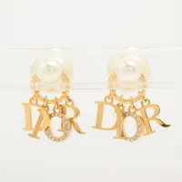 ♡*♡様 【極美品】 Dior ディオール ピアス ストーン 両耳 Diorロゴ クリスチャンディオール Diorロゴ ピアス(両耳用) GP×ラインストーン