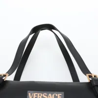 美品 ヴェルサーチ ビジネス バッグ 型押し メデューサ レザー ロゴ A4 黒 ヴェルサーチ メデューサ レザー ハンドバッグ ブラック A4547907