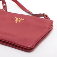 【週末限定価格】プラダ ショルダーバッグ ヴィッテロフェニックス 1BH046 プラダ ヴィッテロフェニックス レザー ショルダーバッグ レッド