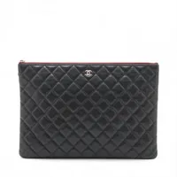 グッチ オフザグリッド ナイロン×レザー クラッチバッグ ブラック