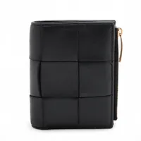 ボッテガヴェネタ マキシイントレチャート カセット レザー 財布