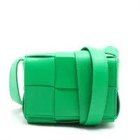 【未使用級 付属品完備】ボッテガヴェネタ マネークリップ マキシ イントレ 緑 ボッテガヴェネタ マキシイントレチャート カセット レザー