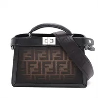 ☆FENDI ブラックレザーショルダーバッグ ［新品未使用］ フェンディ ボックス レザー ショルダーバッグ ブラック 7VA519