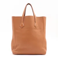 エルメス ヴィクトリアカバス トリヨンクレマンス ゴールド