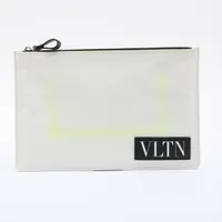 ヴァレンティノ VLTN パテントレザー クラッチバッグ ホワイト Ａランク