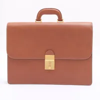 人気モデル・美品☆グッチ☆ナイロンキャンバス ブリーフケース インターロッキング グッチ バッグ ブリーフケースの買取実績価格一覧 | ブリーフケース