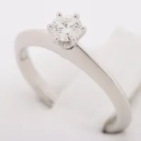 ティファニー ソリテール ダイヤ Pt950 I