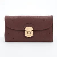 ルイ・ヴィトン マヒナ ポルトフォイユ・アメリア M93761 長財布 