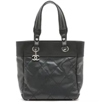 シャネル パリビアリッツPM コーティングキャンバス トートバッグ ブラック シルバー金具