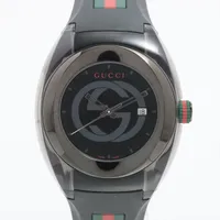 グッチ シンク 137.1 SS×ラバー QZ 黒文字盤 ＡＢランク