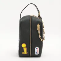 ヴィトン×NBA モノグラム エンボス クローク ドップキット M58515