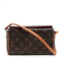 ルイ・ヴィトン モノグラム レシタル M51900