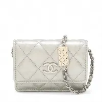 シャネル ミニマトラッセ ヴィンテージカーフ シルバー ゴールド×シルバー金具