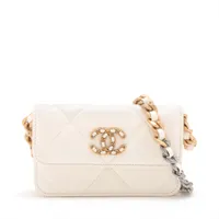 シャネル CCフィリグリー キャビアスキン チェーンウォレット ブラック