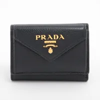 RFID【未使用】プラダ 1MH021 コンパクトウォレット ヴィッテロムーブ プラダ 1MH021 レザー コンパクトウォレット ブラック Bランクの買取