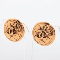 シャネル アクセサリー イヤリング ココマーク マトラッセの買取実績