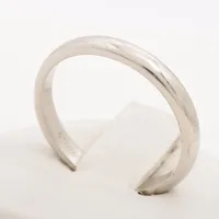 ティファニー クラシックバンド リング Pt950