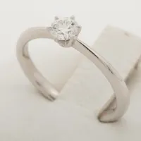 ロイヤルアッシャー ダイヤ リング Pt950