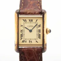 カルティエ マストタンク ヴェルメイユ W1003153 925×革 QZ アイボリー文字盤