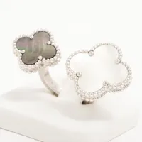 ヴァンクリーフ&アーペル マジックアルハンブラ  アントレレドア シェル リング 750(WG) 51