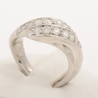 モニッケンダム ミルキーウェイ ダイヤ リング Pt900