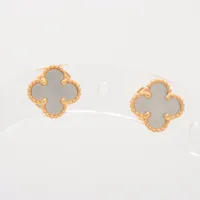 ヴァンクリーフ&アーペル スウィートアルハンブラ シェル 750(YG)
