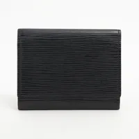 ヴィトン エピ アンヴェロップカルトドゥヴィジット M56582 ヴィトン エピ アンヴェロップカルトドゥヴィジット M56582