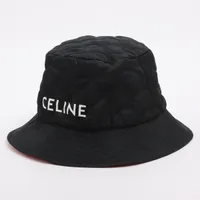 3連休限定価格【正規品(伊勢丹購入)】【美品】セリーヌ　ロゴ　バケットハット CELINE ロゴ刺繍 デニム バケットハット 人気 (CELINE/ハット