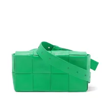 ボッテガヴェネタ マキシイントレチャート カセット レザー ボディバッグ グリーン ＡＢランク