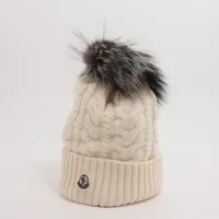 モンクレール ウール×カシミヤ ニットキャップ ホワイト Ａランク
