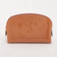 ヴィトン ブックル LV ウッド MP2783 GP ピアス(両耳用