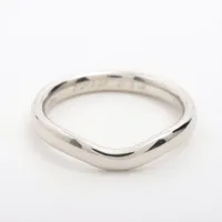 ティファニー カーブドバンド Pt950