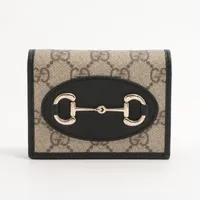 GUCCI 三つ折り財布　ホースビット　621891 GUCCI 三つ折り財布 ホースビット 621891