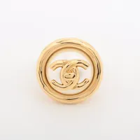シャネル ゴールドプレート ターンロック ココマーク ピアス 97A 楽天市場】美品 CHANEL シャネル B22 ココマーク ロゴ ピアス