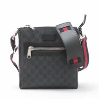 r93【近年モデル】保存袋付グッチGGスプリームレザーブラックショルダー.