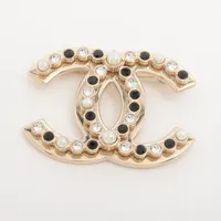 シャネル ココマーク GP×ラインストーン×フェイクパール ブローチ B23K