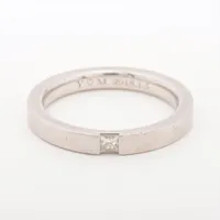 ハリーウィンストン プリンセスカット マリッジ ダイヤ Pt950