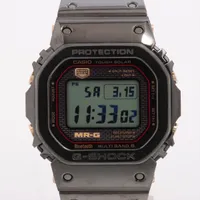 カシオ Gショック MRG-B5000B-1JR TI ソーラー デジタル文字盤 Ａランク