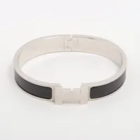 エルメス Hバングル クリッククラックPM GP×エナメル エルメス Hバングル クリッククラックPM GP×エナメル