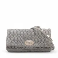 ナッパクリスタル miumiu ライトグレー MIU MIU - ミュウミュウ MIUMIU ナッパクリスタル マテラッセ