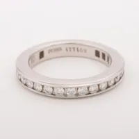 ハリーウィンストン フルエタニティ ラウンド チャネルセット ダイヤ Pt950