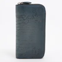 ベルルッティ カリグラフィ レザー ラウンドジップウォレット ブルー